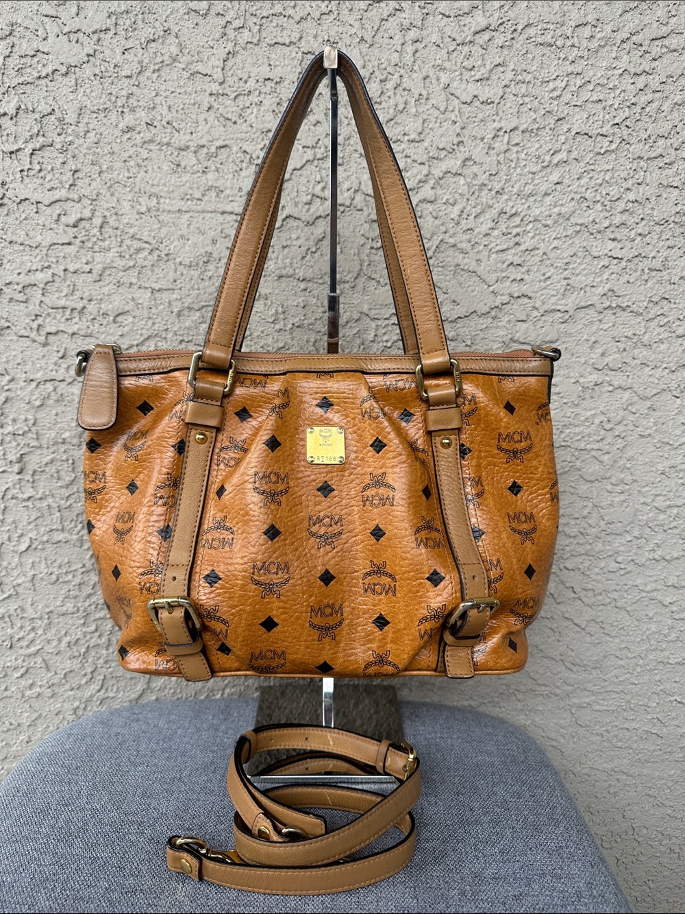 MCM cognac 2way Leather should/crossbody Bag with strap